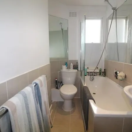Cute & Quiet Apartment In The Heart Of Hampstead London Exterior photo